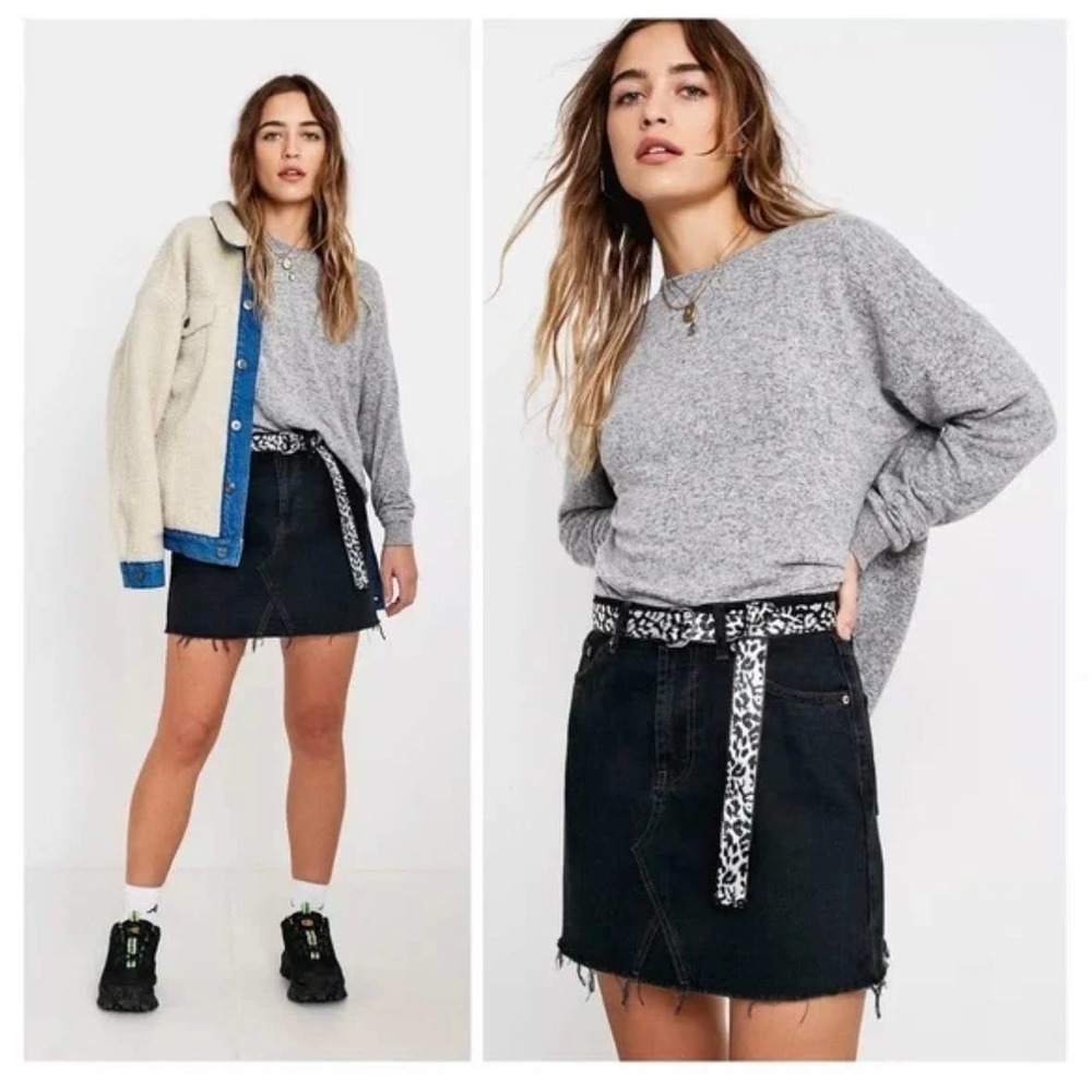 BDG urban outfitters black denim mini skirt size S